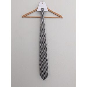 Men's Burberry London Silk Necktie Navy Blue White Striped Made in Italy Tie